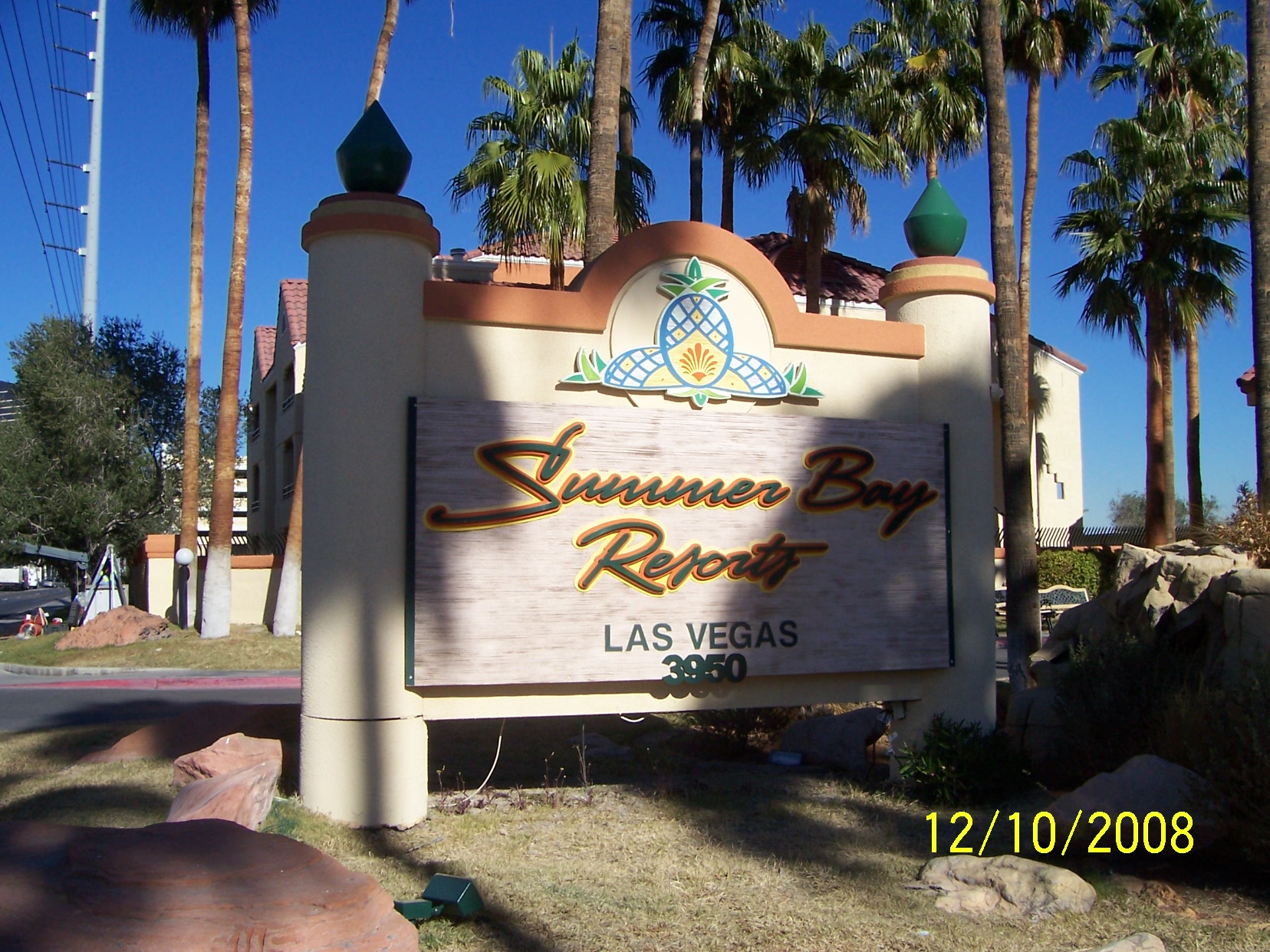 Loading Resort Image...